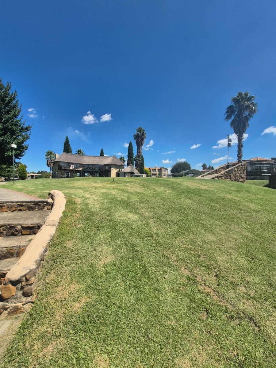 3 Bedroom Property for Sale in Edge On the Vaal Free State